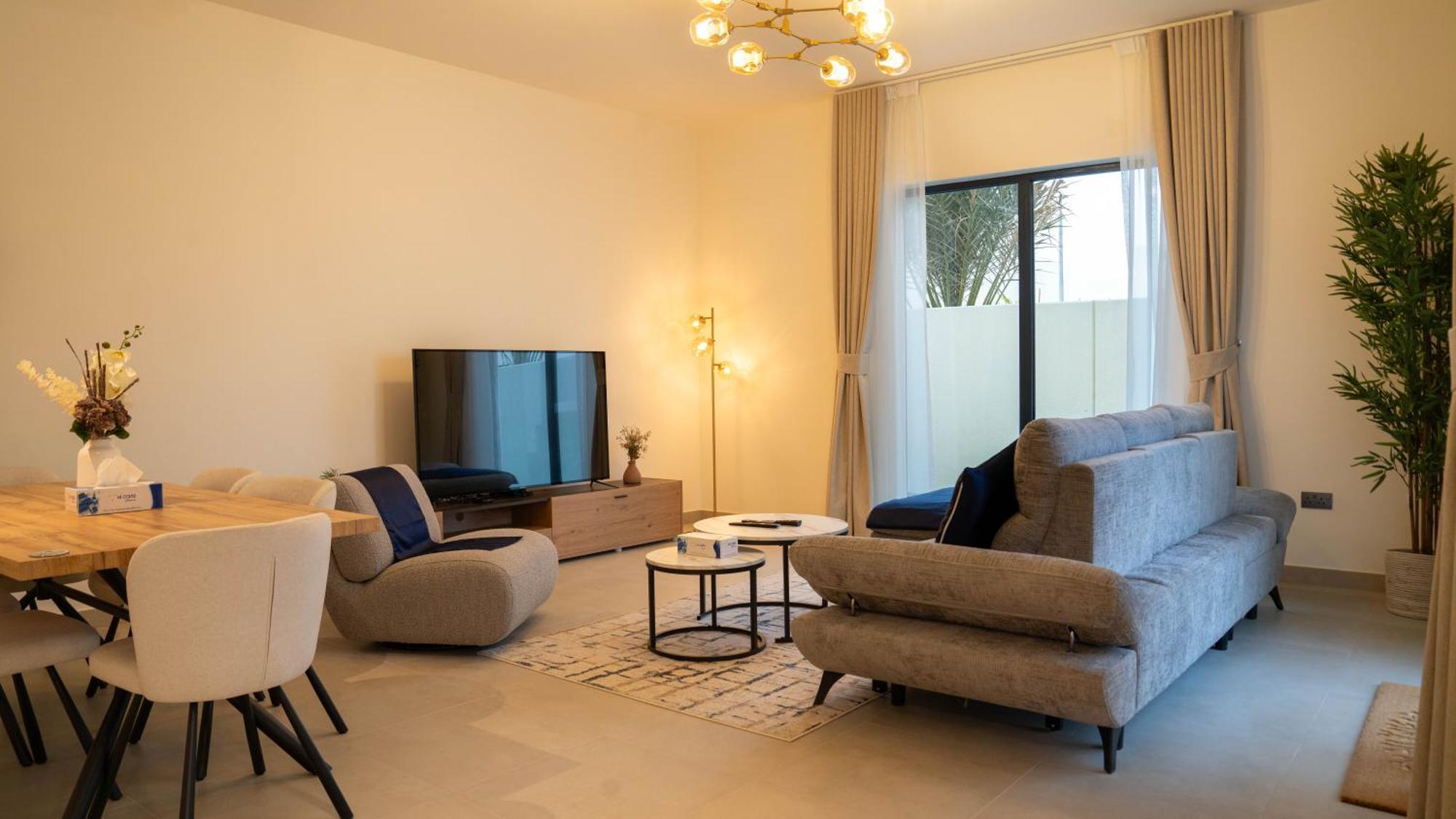 Luxury In Yas *
